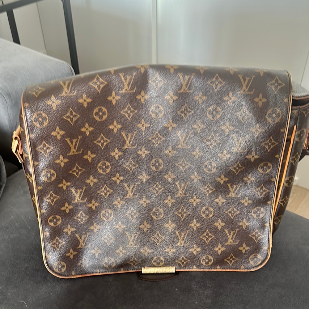 Louis Vuitton Brown Monogram Messenger Bag **AUTHENTIC